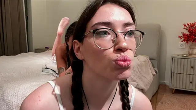 Snapshot of Kelly_Berry__ chatting on November 9, 2:10 am Kelly Berry online show from November 9, 2:10 am