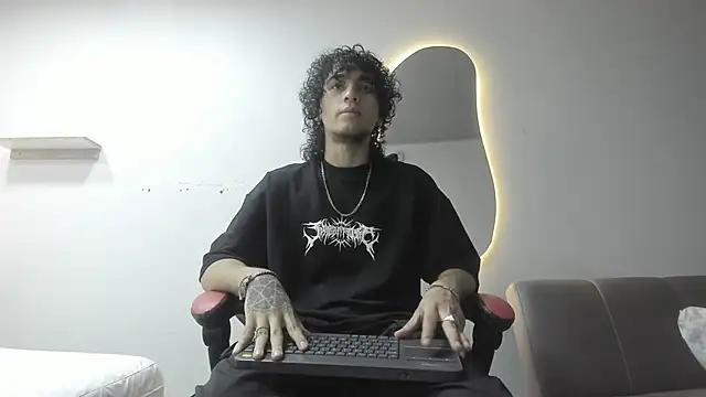 JackesTaylor online show from February 2, 6:12 am