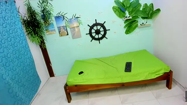 eladyrous98 online show from March 4, 1:39 pm