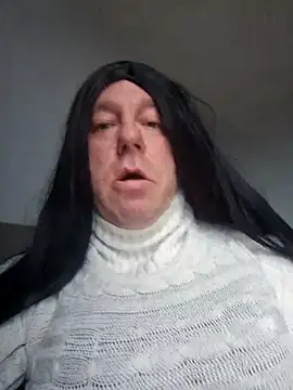 Snapshot of Samspurs chatting on November 1, 3:47 pm Samspurs online show from November 1, 3:47 pm