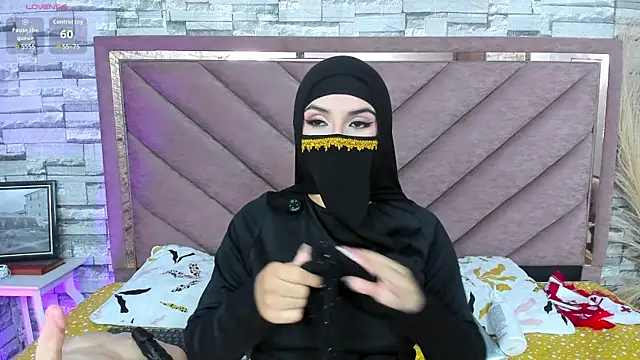 Snapshot of malek_zark2 chatting on May 9, 10:15 pm malek zark2 online show from May 9, 10:15 pm