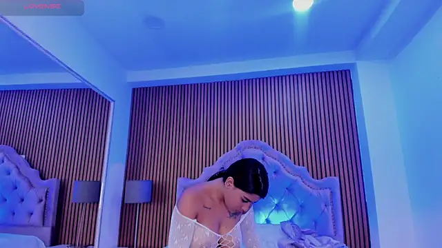 SelenaStonne online show from December 4, 8:50 pm