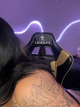 Snapshot of victoria_amatista_ chatting on June 15, 6:37 am victoria amatista online show from June 15, 6:37 am