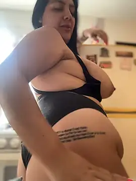 Snapshot of victoria_amatista_ chatting on July 18, 3:16 pm victoria amatista online show from July 18, 3:16 pm
