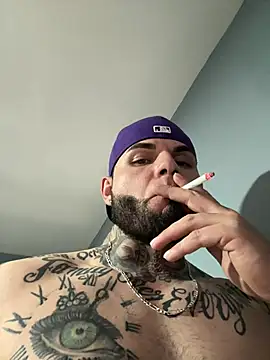 Snapshot of crazybarber69 chatting on February 12, 4:29 am crazybarber69 online show from February 12, 4:29 am