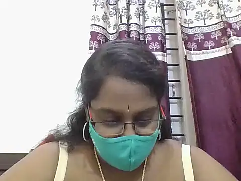 Snapshot of Reena-gowda chatting on September 22, 1:02 pm Reena-gowda online show from September 22, 1:02 pm