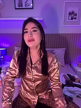 Snapshot of Amara_melodi chatting on July 3, 8:43 am Amara melodi online show from July 3, 8:43 am