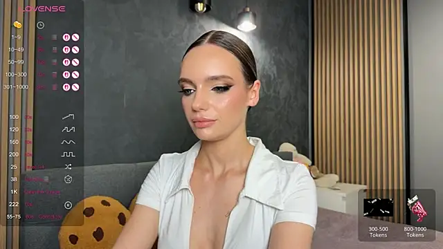 Snapshot of litlle_angelll chatting on May 16, 9:24 pm litlle angelll online show from May 16, 9:24 pm