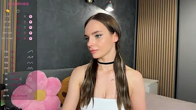 Snapshot of litlle_angelll chatting on May 31, 6:09 pm litlle angelll online show from May 31, 6:09 pm