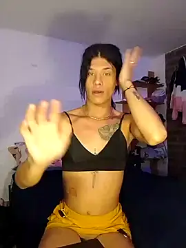 Snapshot of beautiful_taty chatting on November 11, 7:25 pm beautiful taty online show from November 11, 7:25 pm