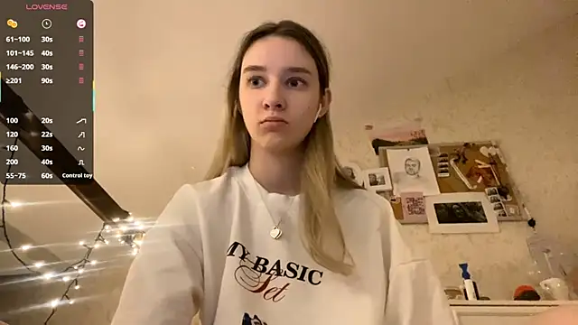 DanaCore online show from October 3, 5:21 pm