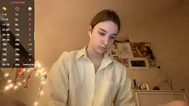 DanaCore online show from October 24, 4:25 pm