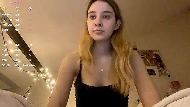 DanaCore online show from December 2, 5:30 pm