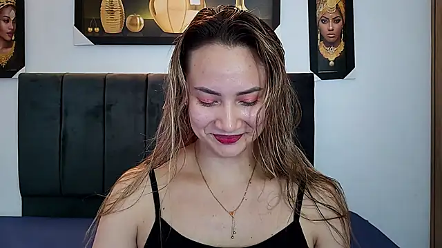 Snapshot of cieloDal chatting on October 24, 5:15 am cieloDal online show from October 24, 5:15 am