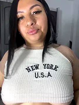 Snapshot of Issa_Santana chatting on September 20, 9:49 pm Issa Santana online show from September 20, 9:49 pm