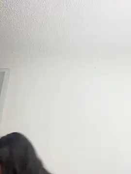 Issa Santana online show from December 19, 8:38 pm