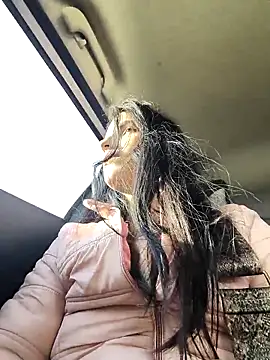 SweetMelodyZ online show from November 6, 7:09 am