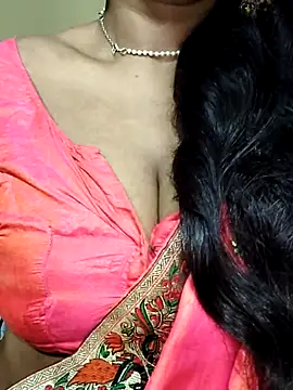 Snapshot of Hotty_Sonali chatting on September 12, 12:22 am Hotty Sonali online show from September 12, 12:22 am