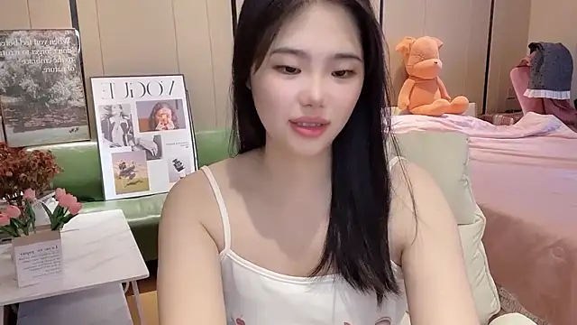 Snapshot of suki-1 chatting on September 18, 8:49 am suki-1 online show from September 18, 8:49 am