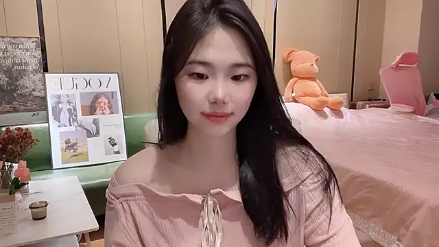 Snapshot of suki-1 chatting on September 30, 5:34 am suki-1 online show from September 30, 5:34 am