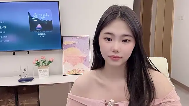 Snapshot of suki-1 chatting on October 21, 1:01 pm suki-1 online show from October 21, 1:01 pm