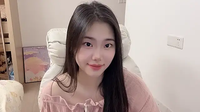 Snapshot of suki-1 chatting on November 13, 9:19 am suki-1 online show from November 13, 9:19 am