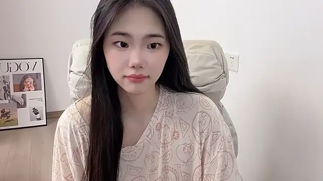 Snapshot of suki-1 chatting on July 14, 5:01 am suki-1 online show from July 14, 5:01 am