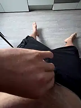 Snapshot of lollipop882 chatting on September 28, 7:36 am lollipop882 online show from September 28, 7:36 am