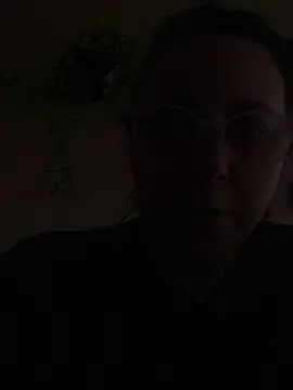 Snapshot of LupeLok chatting on June 13, 4:38 pm LupeLok online show from June 13, 4:38 pm