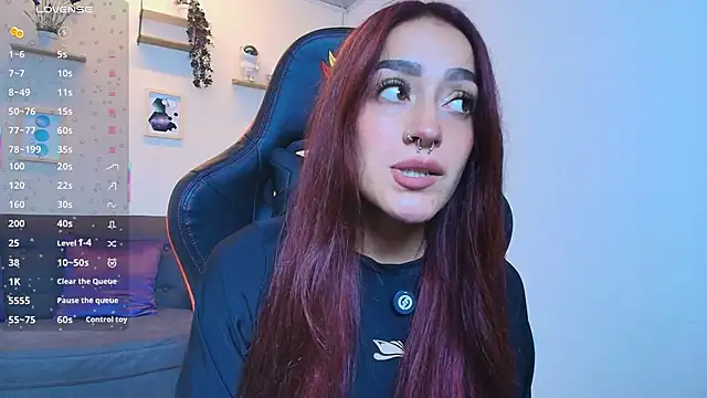 ViolethRosse online show from October 24, 5:09 pm