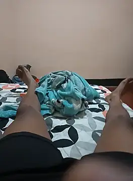 Snapshot of arnal32 chatting on September 21, 12:56 am arnal32 online show from September 21, 12:56 am