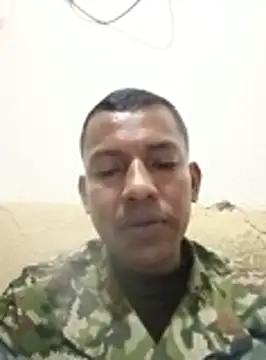 Snapshot of arnal32 chatting on October 17, 3:53 am arnal32 online show from October 17, 3:53 am