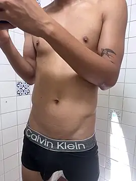 Snapshot of Diego_nicky1 chatting on September 25, 4:21 pm Diego nicky1 online show from September 25, 4:21 pm