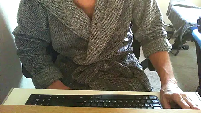 Snapshot of rogpb chatting on November 21, 9:30 am rogpb online show from November 21, 9:30 am