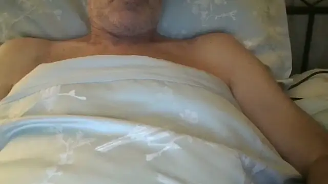 Snapshot of rogpb chatting on November 21, 11:36 pm rogpb online show from November 21, 11:36 pm