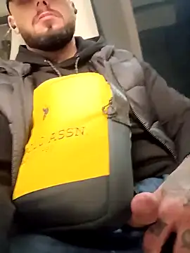 Snapshot of Barber33zk chatting on September 24, 2:48 am Barber33zk online show from September 24, 2:48 am