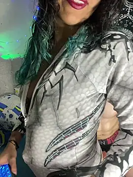 puepleholly online show from February 14, 12:29 am