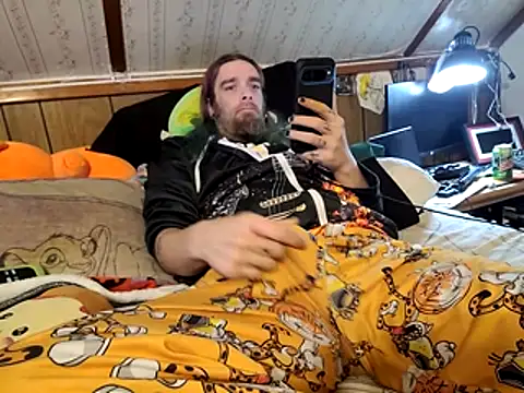 thejuicybacon online show from November 5, 10:37 am