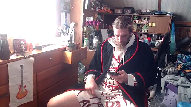 thejuicybacon online show from April 29, 12:20 pm
