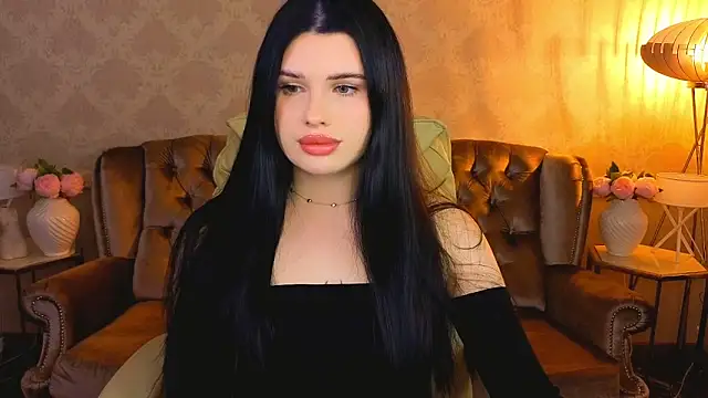 Snapshot of Neyla_Charm chatting on February 10, 2:10 pm Neyla Charm online show from February 10, 2:10 pm