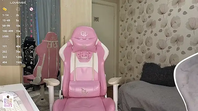 Snapshot of _cute_ice chatting on June 21, 7:00 am cute ice online show from June 21, 7:00 am