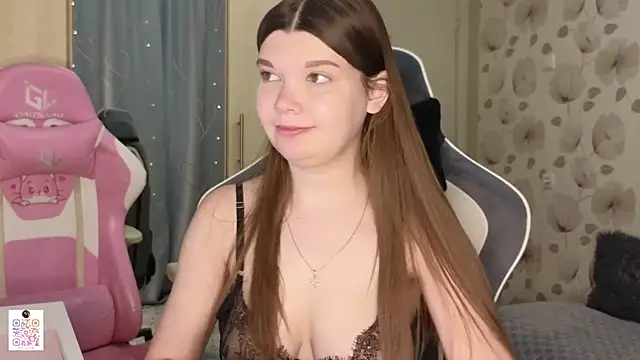 Snapshot of _cute_ice chatting on June 25, 5:56 am cute ice online show from June 25, 5:56 am