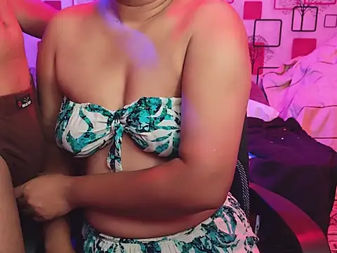 Snapshot of LushVamp chatting on October 1, 3:51 pm LushVamp online show from October 1, 3:51 pm