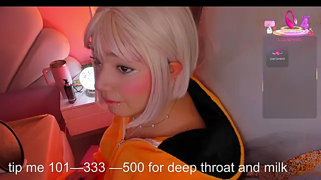 hinata dolly online show from November 12, 10:26 am