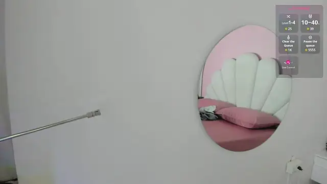 hinata dolly online show from March 14, 10:32 am