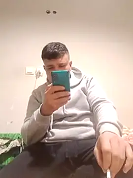 nihattttttttttttttt online show from February 7, 9:18 pm