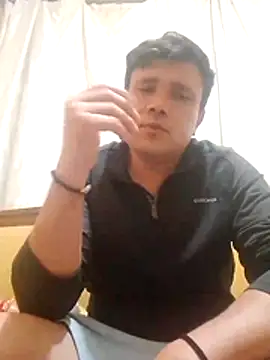 Snapshot of nihattttttttttttttt chatting on May 26, 7:32 pm nihattttttttttttttt online show from May 26, 7:32 pm