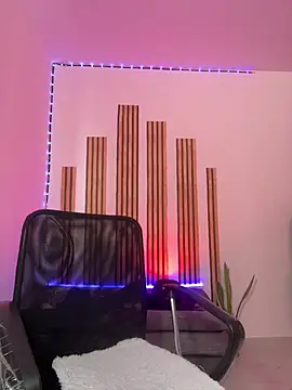 magnumchris online show from April 27, 5:44 pm