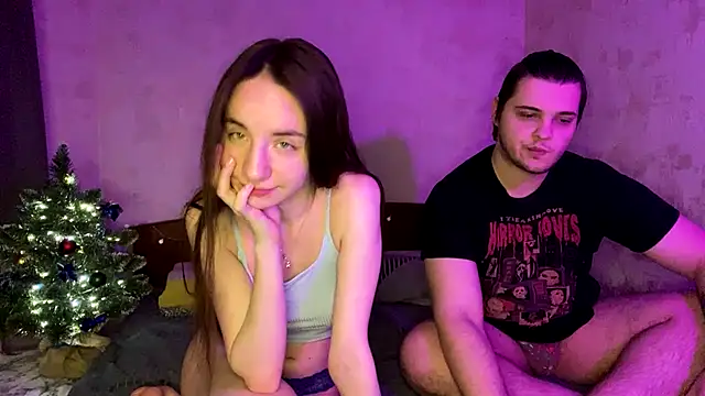 lailarays online show from December 14, 9:08 pm