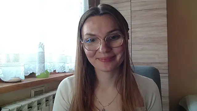 Snapshot of LooveELLYx chatting on November 13, 7:40 am LooveELLYx online show from November 13, 7:40 am